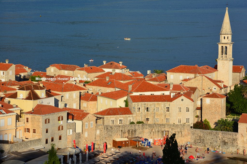 m Hostel Budva 12