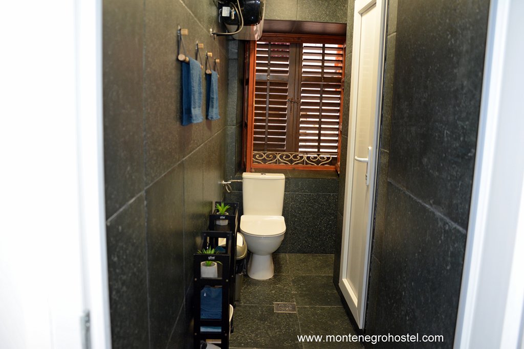 m Montenegro Hostel Kotor 17