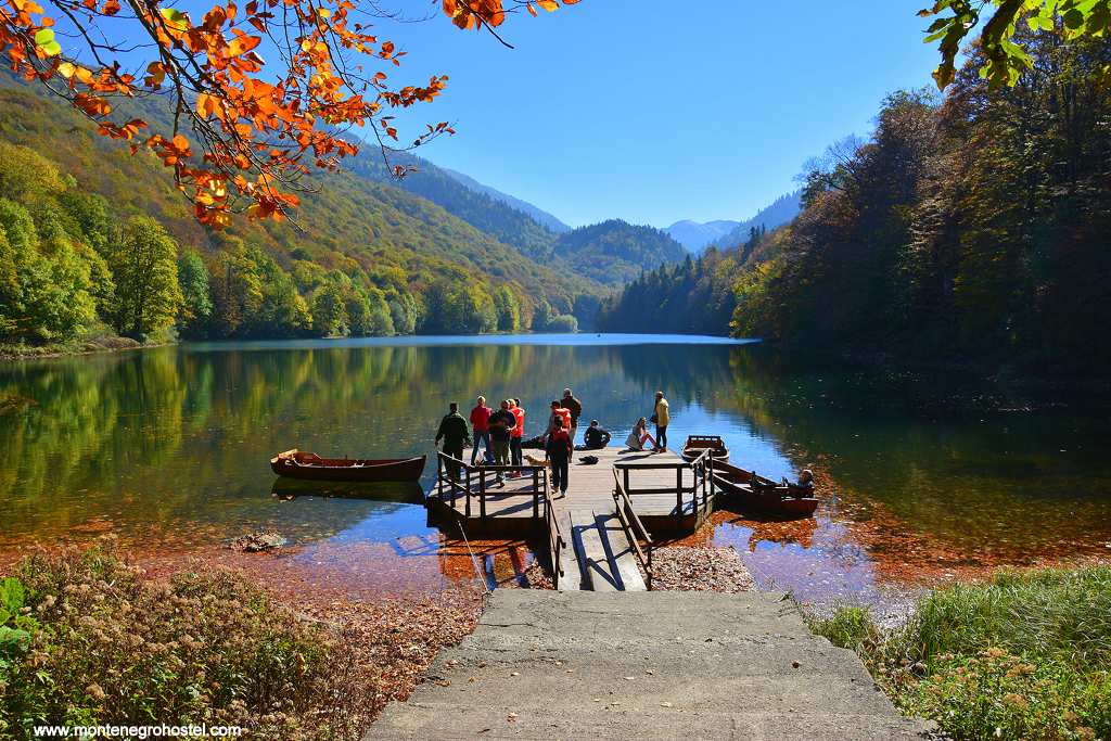 m Biogardsko Lake 001