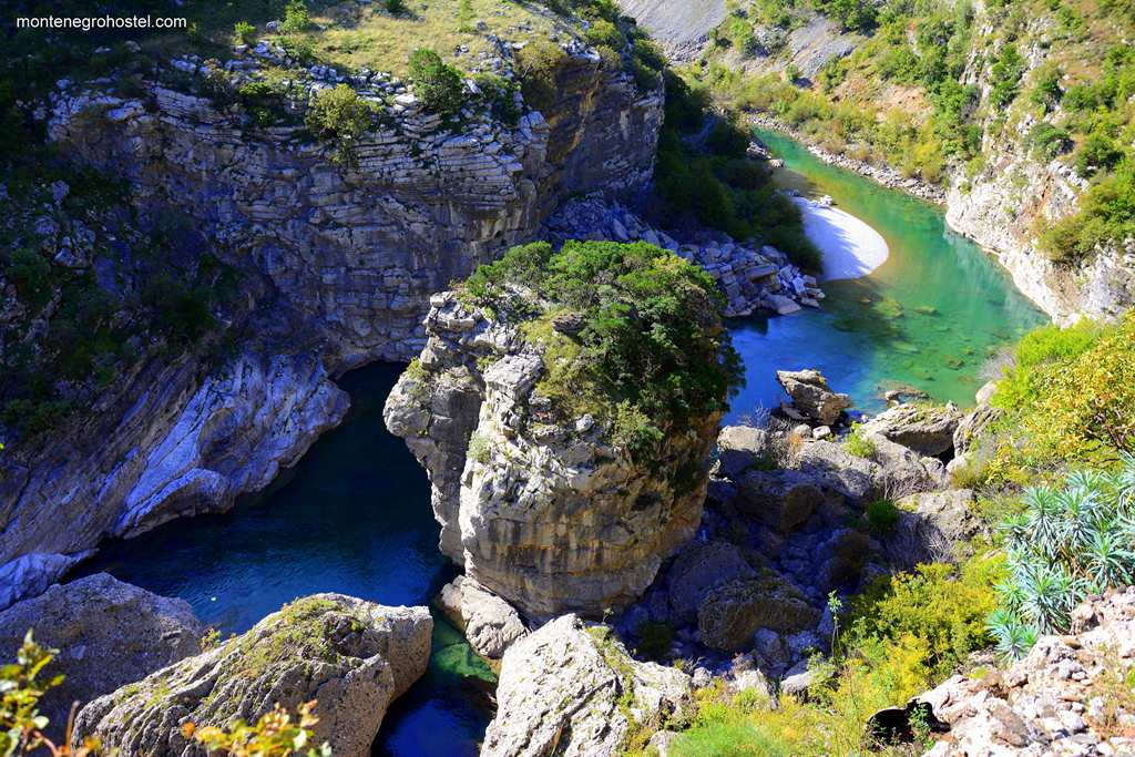 m Moraca River Canyon Platija by MH Travel 002