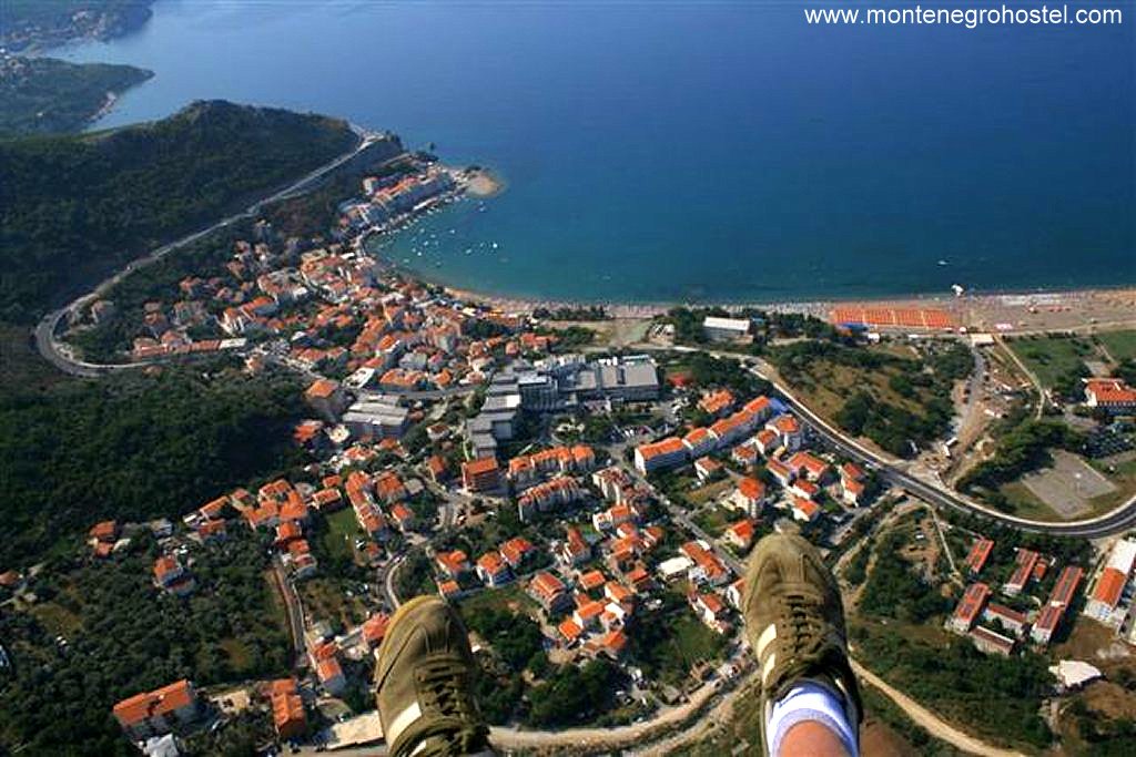 Montenegro paragliding 01