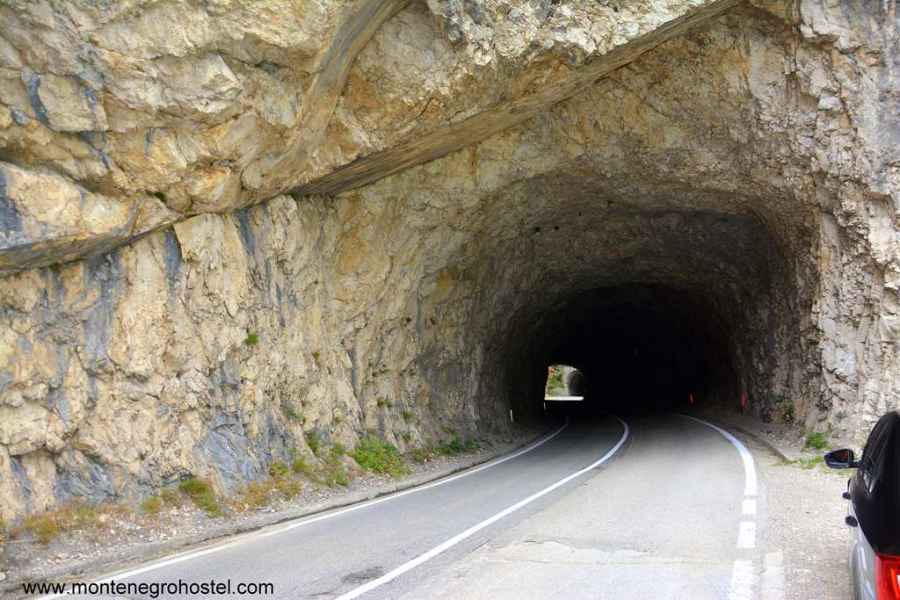 Tunnels in Piva Canyon