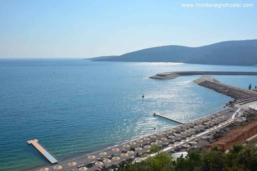 Lustica Bay marina
