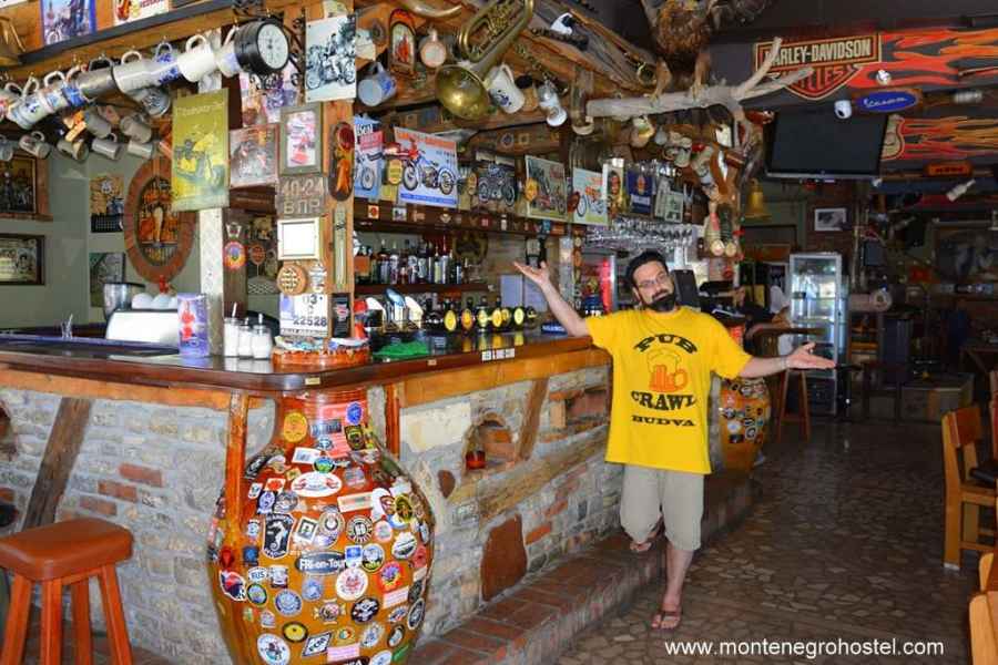 Budva Pub Crawl JPG