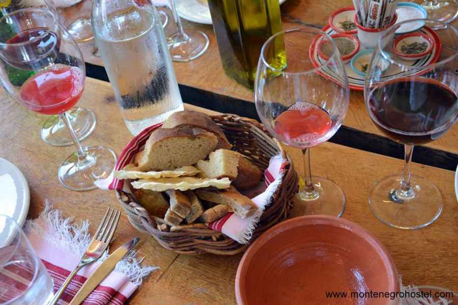 traditional Albanian bread