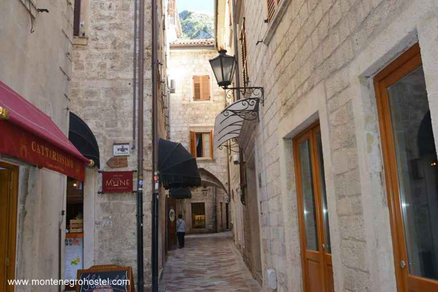 left street from Hotel Vardar