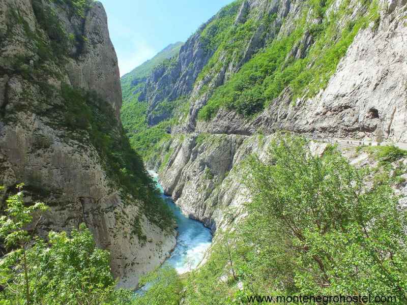 Platije-Moraca Canyon