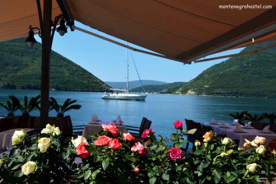 resturants in Perast