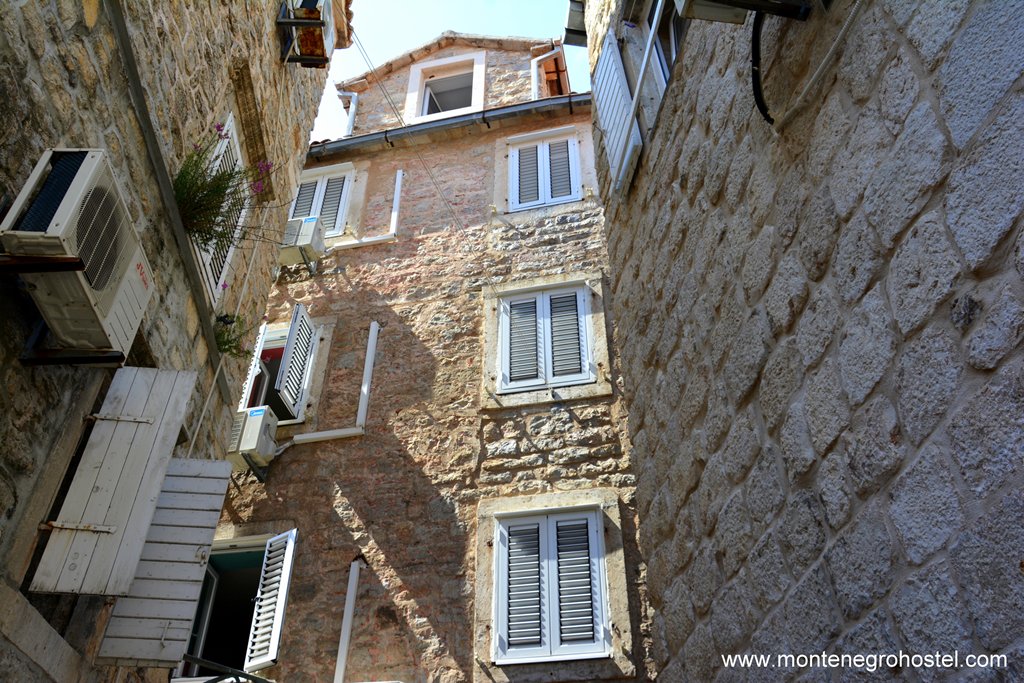 m_Hostel_Budva_05.jpg