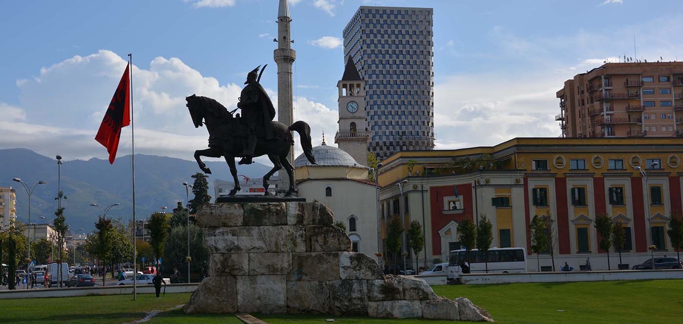 Tirana 4